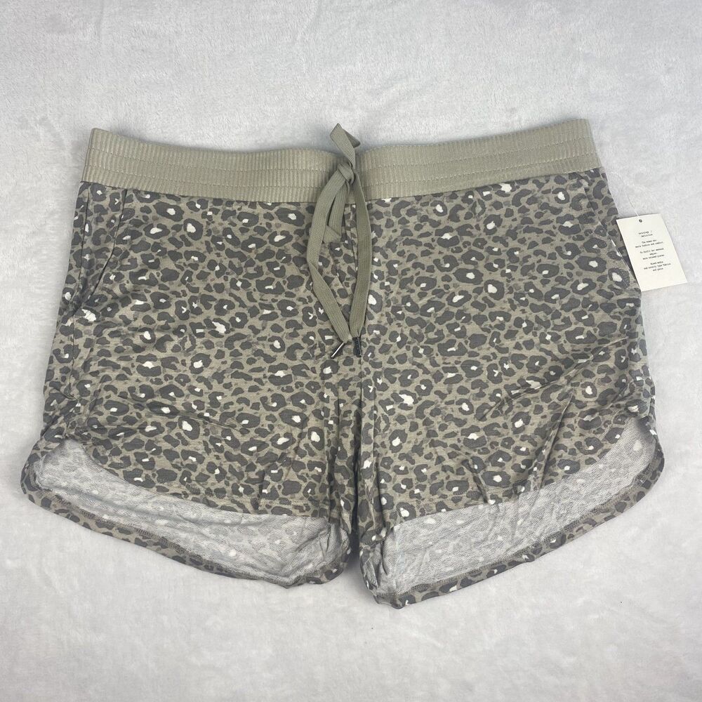 Retrology Shorts Womens Large Cheetah Print Green Casual Relaxed Fit